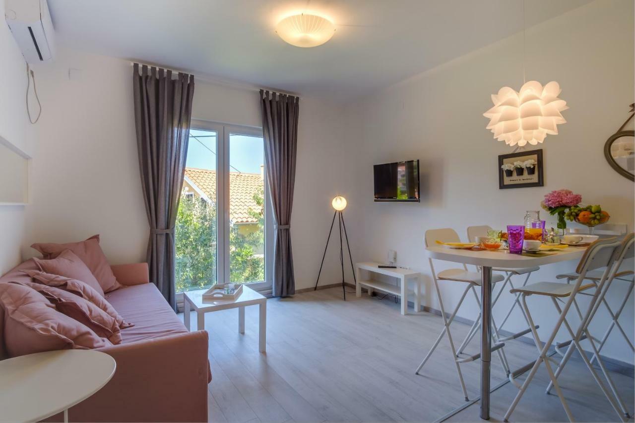Cuore Di Milka Apartments Veli Losinj Exterior photo