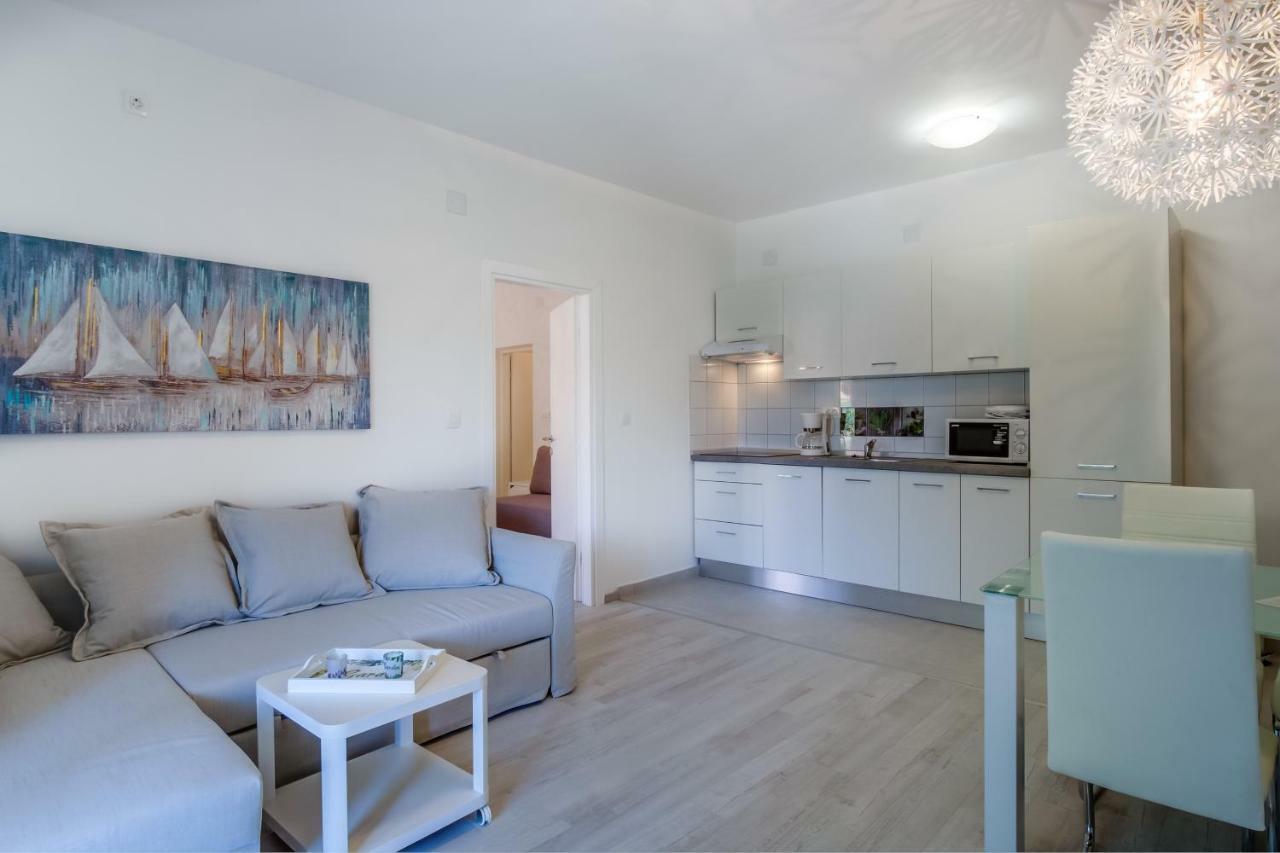 Cuore Di Milka Apartments Veli Losinj Exterior photo