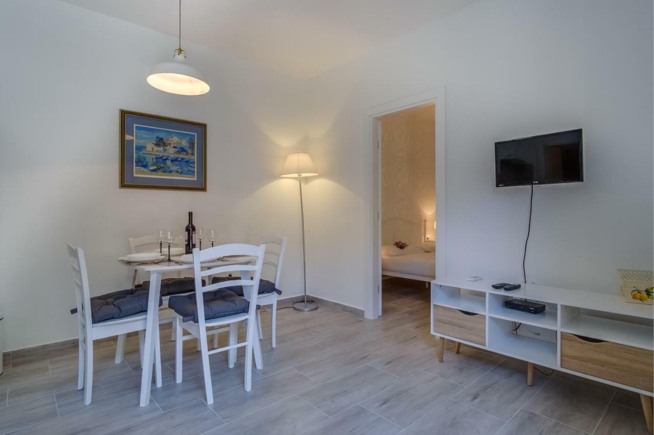 Cuore Di Milka Apartments Veli Losinj Exterior photo